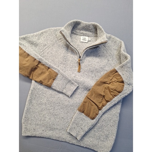 flint and tinder Other - Flint and Tinder Men Highlands Lambs Wool Medium 1/4 Zip Sweater Elbow Patch